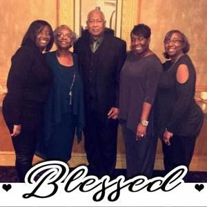 Meet your Posher, Dionne